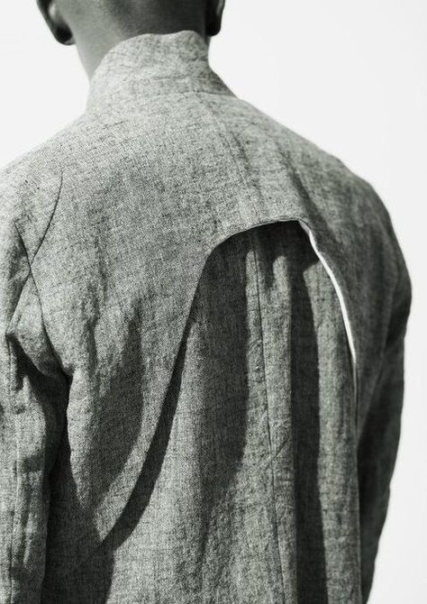 Textured Clothing - Imgur Menswear Details, Robes Vintage, Shirt Detail, Clothing Details, 가을 패션, Yohji Yamamoto, Inspiration Mode, Mode Inspiration, Fashion Details