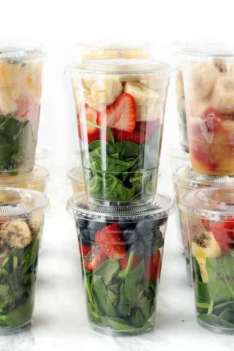 Batch Prep, Freezer Smoothie Packs, Freezer Smoothies, Menu Sarapan Sehat, Resep Smoothie, Fruit And Veggies, Freezer Meal Prep, Smoothie Packs, Smoothie Prep