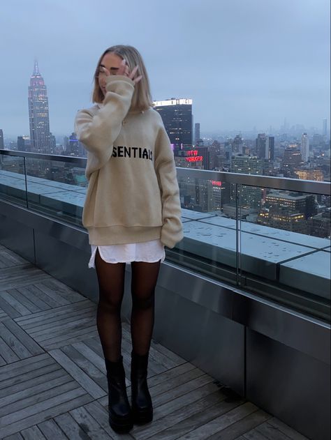 Oversized Hoodie Dress Outfit, Skirt With Sweatshirt Outfit, Oversized Hoodie With Skirt, Oversized Hoodie And Skirt Outfit, Skirts With Sweatshirts Outfit, Sweatshirt Skirt Outfits, Hoodie Skirt Outfits, Skirt And Hoodie Outfit, Hoodie And Skirt Outfits