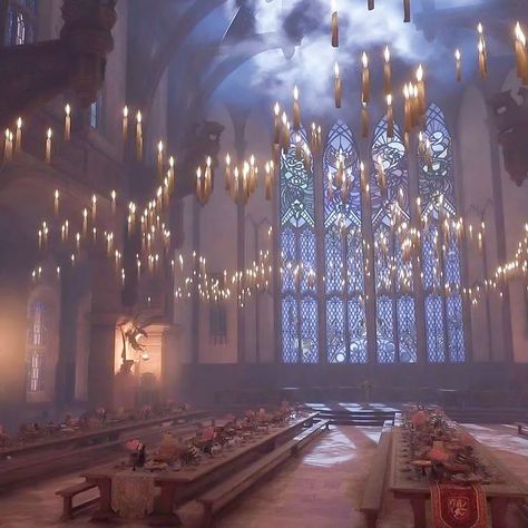 Living At Hogwarts Aesthetic, Hogwarts Legacy Hogwarts, Harry Potter Dining Hall, Hogwarts Dining Hall, Wizarding World Aesthetic, Great Hall Harry Potter, Magic School Aesthetic, Hogwarts Hall, Harry Potter Shifting