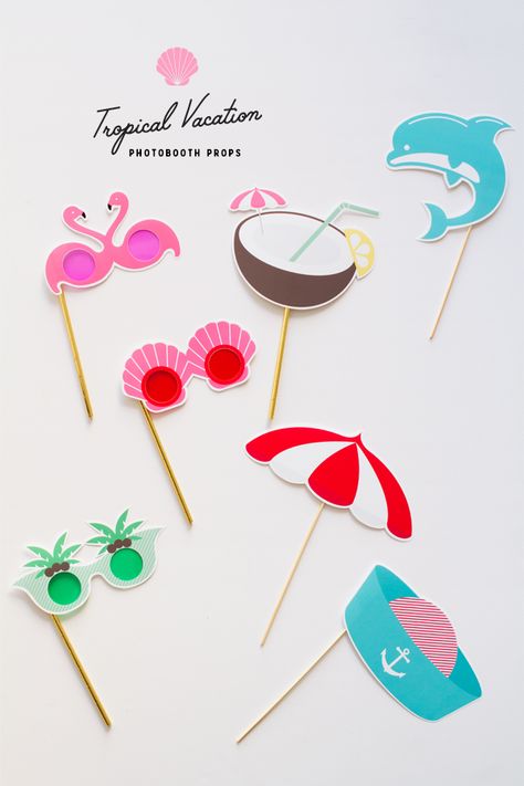 Printable Tropical Vacation Photobooth Props | Oh Happy Day! Photo Booth Props Free, Accessoires Photobooth, Props Free, Baby Shower Photo Booth, Fiesta Tropical, Free Wedding Printables, Diy Photo Booth, Flamingo Party, Festa Party