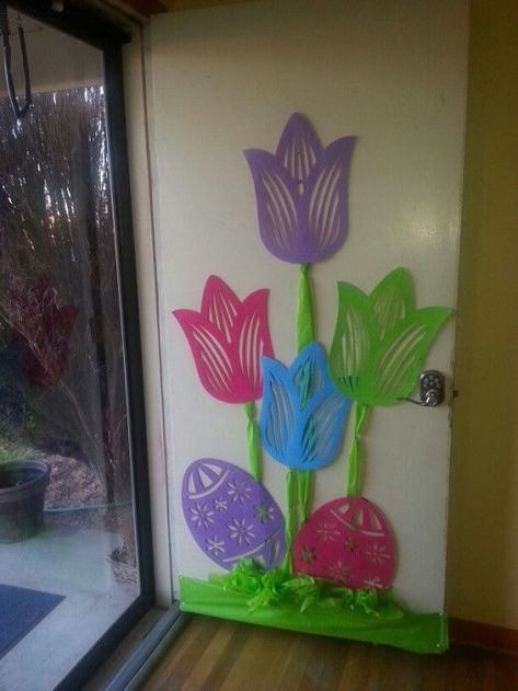 Oster Dekor, Dollar Diy, Spring Door Decoration, Easter Decorations For Kids, Easter Egg Tree, Diy Ostern, Easter Door, Porte Decorate, Easter Decorations Dollar Store