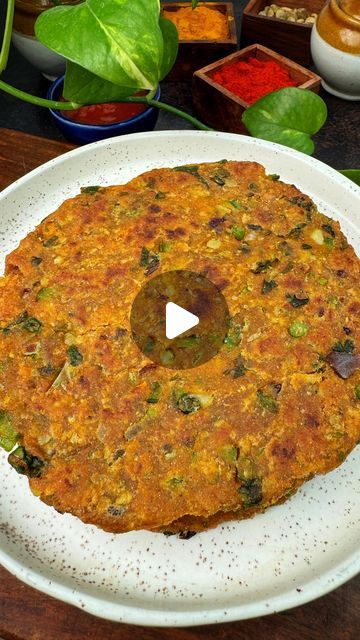 Onion Paratha Recipe Video, Carrot Paratha Recipe, Gobhi Paratha Recipe, Kashmiri Recipes, Kashmiri Chilli, Pav Bhaji Masala, Bhaji Recipe, Paratha Recipe, Red Chilli Powder