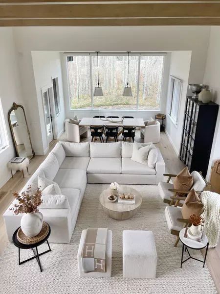 White Sectional With Chaise, House Couches Living Rooms, Square Lounge Ideas, Long Living Room Dining Room Combo, Wide Living Room Layout, Wide Living Room Ideas, Utopia Couch, Square Living Room Ideas, Square Living Room Layout