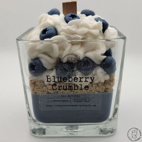 Dessert Candle Ideas, Blueberry Candle, Candle Making Recipes, Creation Bougie, Butter Fruit, Handmade Candles Diy, Dessert Candle, Candy Candle, Diy Candles Homemade