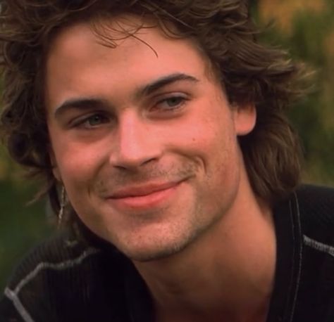 Rob Lowe 80s St Elmos Fire, Rob Lowe St Elmo’s Fire, Judd Law, Billy Hicks, 80s Pics, Rob Lowe 80s, Outsiders Sodapop, The Outsiders Sodapop, Rob Lowes