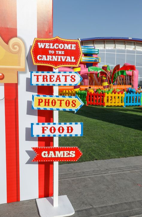 Carnival Birthday Theme, Carnival Party Games, Circus Decor, Carnival Birthday Party Ideas, Carnival Booths, Carnival Games For Kids, Circus Birthday Party Theme, Carnival Birthday Party Theme, Fall Carnival