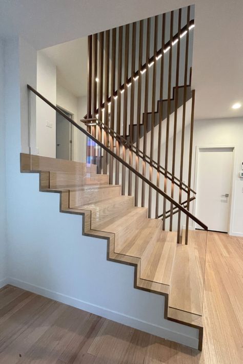 Wooden Interior Stairs, Simple Wooden Staircase Design, Stairs Scandinavian Style, Stairs With Slats, Centre Staircase Hallway, Scandinavian Interior Stairs, Stairs Japandi, Japandi Staircase, Internal Staircase Design