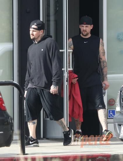 Benji Madden, Joel Madden, Good Charlotte, In The Studio, The Studio, The Gym, Normcore, Gym