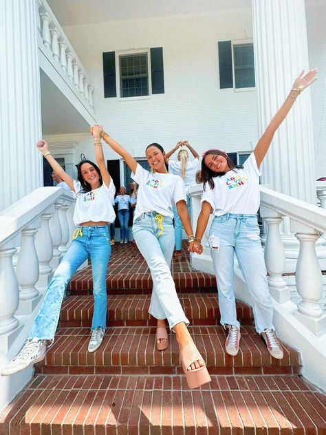 Adpi Recruitment, Sorority Pics, Bama Rush, Philanthropy Shirts, Southern University, Alpha Gam, Recruitment Outfits, Georgia Southern University, Sorority Bid Day