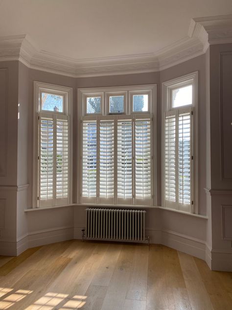 Bay window set up - How to make it work Shutters Interior Window Living Room, Large Window Ideas, How To Decorate A Bay Window, Decorating A Bay Window, Shutters Bay Window, Bedroom With Bay Window, Picture Moulding, Victorian Bay Window, Bay Window Bedroom