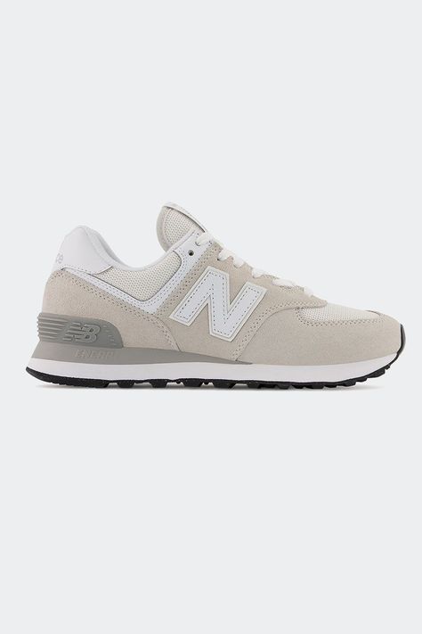 Nb Sneakers Women, New Balance 574 V2, New Balance Outfit 574 Women, Bew Balance Shoes, New Balance Shoes Neutral, Neutral New Balance Shoes, New Balance 574 Platform Outfit, Classic Sneakers Women, Cream New Balance Shoes