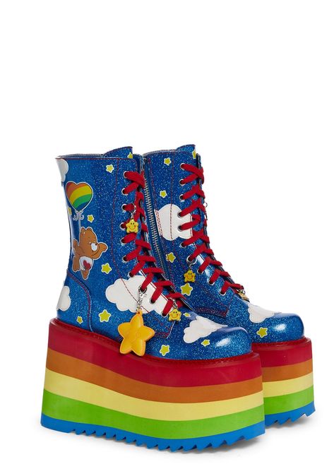 Rainbowcore Fashion, Clowncore Outfit, Kid Core Outfits, Kidcore Clothes, Kidcore Fashion, Silly Clothes, Pretty Shoes Sneakers, Black Platform Boots, Cute Sneakers