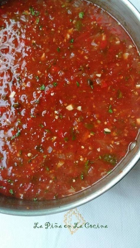 Salsa Picante~ Cooked Tomato Salsa - La Piña en la Cocina Picante Sauce Recipe For Canning, Picante Sauce Recipe, Southwestern Food, Mexican Salsa Recipes, Easy Homemade Salsa, Latino Food, Easy Salsa Recipe, Picante Sauce, Salsa Guacamole