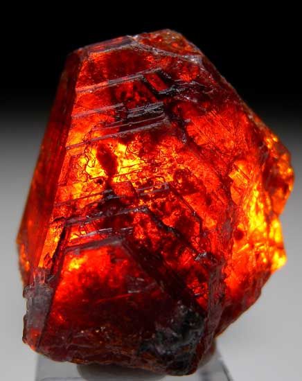 Rock And Minerals, Arusha Tanzania, Rock And Mineral, Fire Stone, Rocks And Fossils, Pretty Rocks, Cool Rocks, Beautiful Rocks, Mineral Stone