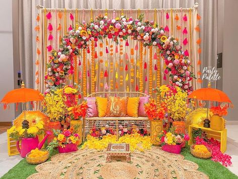 Indoor Mehendi Decor, Indoor Mehendi Decor Ideas, Mehndi Stage Decor, Mehndi Decoration Ideas, Wedding Decorations Diy Centerpiece, Party Palette, Haldi Decoration Ideas, Haldi Ceremony Decorations, Reception Stage Decor