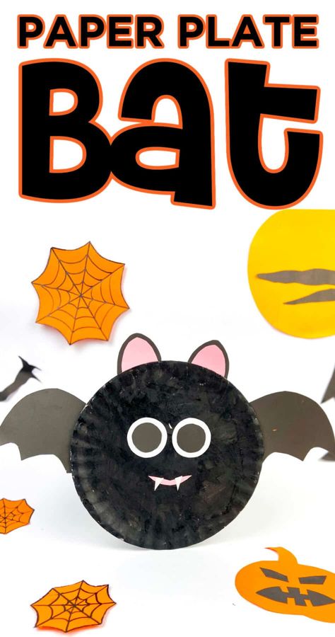 Hand Bats Craft, Paper Plate Pumpkins Preschool, Bat Paper Plate Craft, Bat Art Projects For Kids Preschool, Kids Crafts Easy Halloween, Hanging Bats Craft, Halloween Paper Plates Crafts, Paper Plate Bat Craft, Spiders Craft Preschool