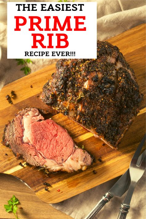 How to roast a prime rib in the oven - Upgrade your holiday dinner with the most decadent cut of beef — Prime Rib! Learn how to cook it in the oven exactly to your liking, a simple seasoning mix, temperatures you should know, and more. This is everything you need to know for a perfect holiday roast recipe made for feeding a crowd! Boneless Rib Roast, Prime Rib Rub Recipe, Cooking Prime Rib Roast, Boneless Prime Rib Roast, Rib Rub Recipe, Prime Rib Roast Recipe, Roast Beef Dinner, Cooking Prime Rib, Boneless Ribs