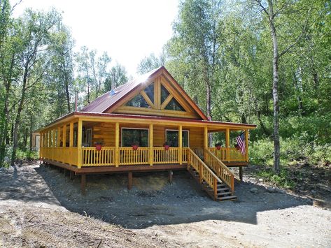 Gorgeous Log Cabin With Huge Wraparound Porch - Sutton-Alpine Hot Tub Fireplace, Tub Fireplace, Log Home Plan, Wraparound Porch, Building A Cabin, Mountain Cottage, Cabin House Plans, Huge Windows, Wrap Around Porch