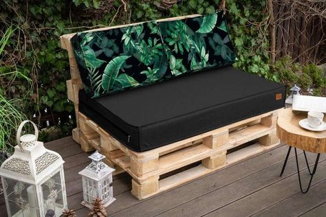 Furniture From Pallets, Euro Pallet, Pallet Cushions, Euro Pallets, Pallet Seating, Garden Cushions, Pallet Furniture Outdoor, Santa Lucia, Garden Seating