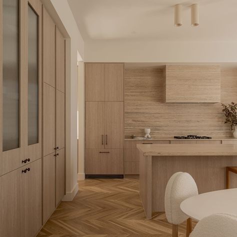 Luxurious living with Coastal Oak Woodmatt 😍 Developer and Builder: @slate_property Designer/Specifier: @kjk_interiors Joiner:… | Instagram Polytec Coastal Oak Woodmatt, Coastal Oak Kitchen, Coastal Oak Polytec, Coastal Oak, St Peters, Oak Kitchen, January 12, Luxury Living, Kitchen Island