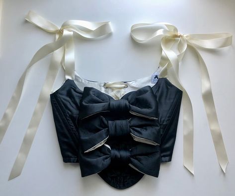 Ready-to-Ship How To Measure Yourself, Black Tuxedo, Black And Cream, Mode Inspiration, Handmade With Love, Look Cool, Cute Tops, العناية بالبشرة, Look Fashion