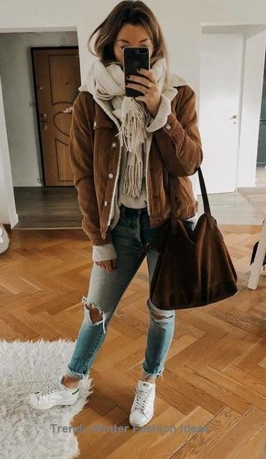 27 Inspiring Winter Outfits Ideas to Blow Your Mind Away  #Outfits Casual Outfits For Winter, Bekväma Outfits, Outfits For Winter, Trendy Winter, Outfit Jeans, Mode Casual, Fashion Blogger Style, Cute Winter Outfits, Ținută Casual