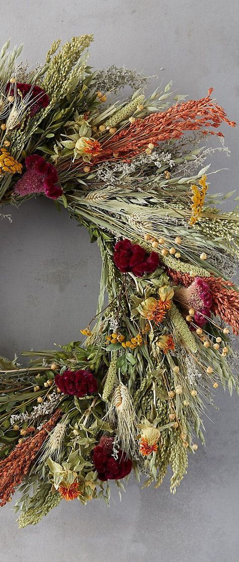 Autum Wreaths, Herb Wreath, Wreaths Fall, Fall Decorating Ideas, Autumn Wreaths For Front Door, Dried Flower Wreaths, Sunflower Wreath, Sunflower Decor, Seasonal Wreaths