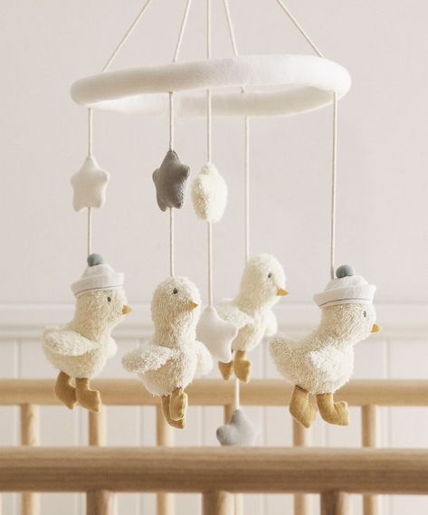 Zara Home Baby, Duck Mobile, Hanging Stars, All Toys, Zara Home, Baby Nursery, Baby Room, Kids Room