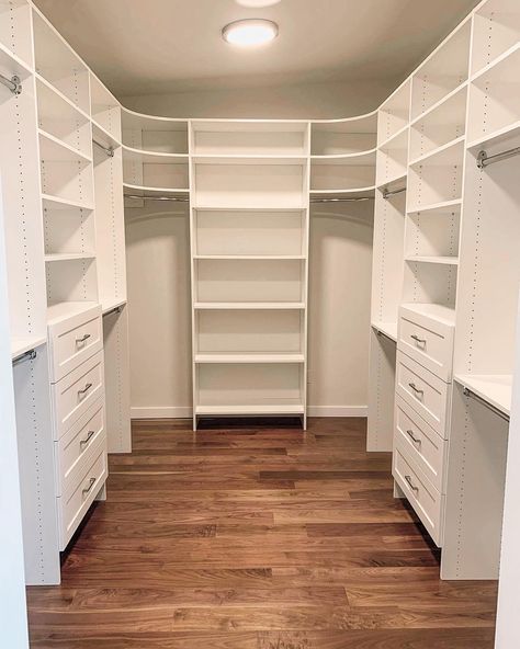 Small Walk In Closet Ideas Layout, Walkin Closet Ideas, Small Walkin Closet Ideas, Narrow Walk In Closet Ideas, Small Walk In Closet Ideas, Small Walkin Closet, Narrow Walk In Closet, Small Master Closet, Walk In Closet Ideas