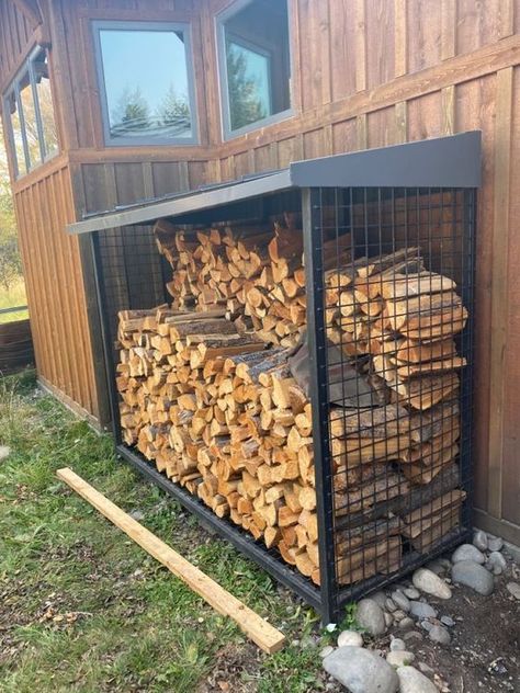 Metal Firewood Storage Outdoor, Log Storage Ideas Outdoor, Firewood Storage Ideas Outdoor, Chopped Wood Storage Outdoor, Inside Wood Storage Ideas, Wood Pile Storage Outdoor Diy, Wood Storage Outdoor, Outdoor Firewood Storage Ideas, Outdoor Firewood Storage