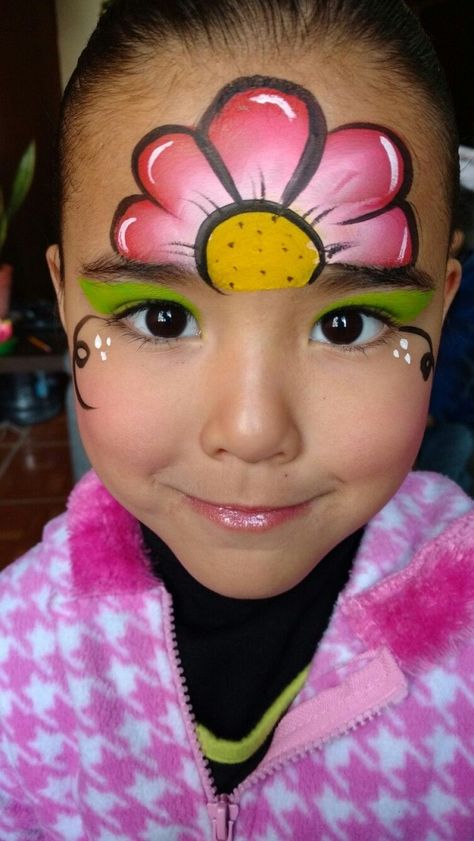 55 Easy Face Painting Ideas For Kids - Buzz Hippy Dinosaur Face Painting, Easter Face Paint, Carnaval Make-up, Easy Face Painting Designs, Face Painting Flowers, Princess Face Painting, Face Art Painting, Clown Face Paint, Animal Face Paintings