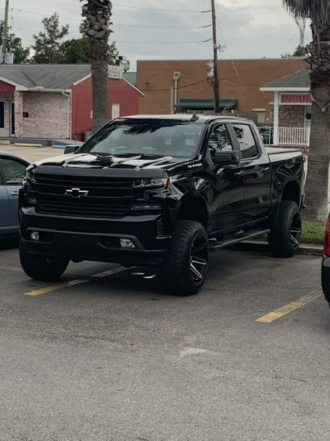 Chevy Trucks Silverado, Silverado Truck, Dropped Trucks, Future Trucks, Black Truck, Custom Chevy Trucks, Lifted Chevy Trucks, Dream Trucks, Chevy Colorado