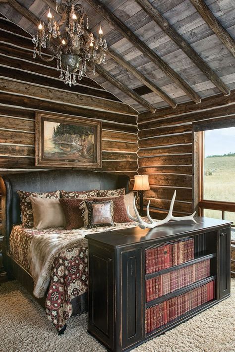 Log Home Bedroom, Log Cabin Bedroom, Log Cabin Interior Design, Log Bedroom, Barn Bedrooms, Dads Room, Home Bedroom Design, Log Cabin Furniture, Farmhouse Bedroom Decor Ideas