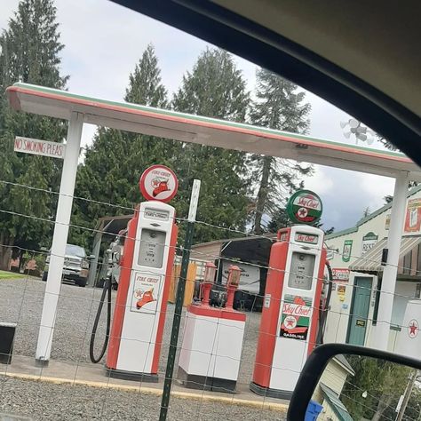 I love finding people's decorated yards with little towns, gas stations, etc. On Hwy 212 near Boring, Oregon. Boring Oregon, Kingman Arizona, Gas Stations, New Photo Download, Eugene Oregon, Service Station, Photo Download, Car Videos, Gas Station