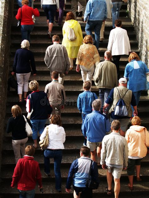 People Walking Up Stairs, Crowd Reference, Stairs Reference, Crowd Painting, Two People Walking, Staircase Photography, Crowded Street, Crowded Place, Walking Up Stairs