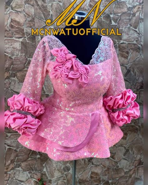 Lace Hand Styles, Cord Lace Skirt And Blouse Styles, Peplum Lace Skirt And Blouse, Cord Lace Blouse Styles, Iro And Buba Styles Lace Classy, Iro And Blouse, Iro And Buba Styles Lace, Igbo Blouse, Cord Lace Styles