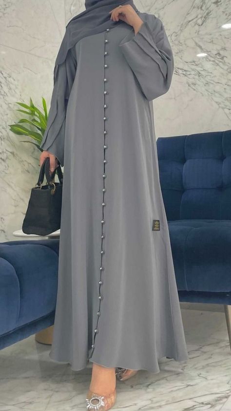 Stylish Abaya Designs, Simple Abaya Designs, Latest Abaya Designs, Sulam Manik, Simple Abaya, Muslimah Fashion Casual, Abaya Collection, Abaya Designs Latest, Islamic Fashion Dresses