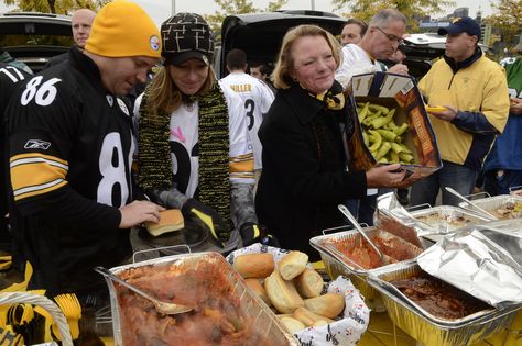 A football feast: Pairing Steelers and food Football Tailgate Food, Recipes With Banana Peppers, Pittsburgh Food, Pittsburgh Restaurants, Tailgating Food, Pittsburgh Steelers Football, Tailgate Food, Stuffed Banana Peppers, Peppers Recipes