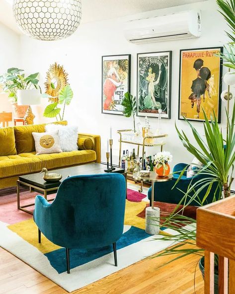 Jessica Brigham, Maximalism Design, Vintage Maximalism, Apartment 2023, Funky House, Glenn Miller, Decor Eclectic, Interior Vintage, Colourful Living Room