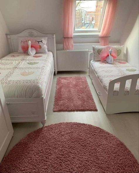 Sisters Bedroom Ideas, Boy And Girl Shared Bedroom, Sister Bedroom, Bedroom Ideas For Small Rooms Cozy, Shared Girls Room, Sister Room, Home Decor Cozy, Small Room Design Bedroom, Kids Room Interior Design