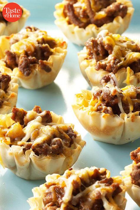 Taco Cups, Phyllo Cups, Mexican Appetizers, Mini Tacos, Make Ahead Appetizers, Mexican Food Recipes Easy, Potluck Recipes, Finger Food Appetizers, Snacks Für Party