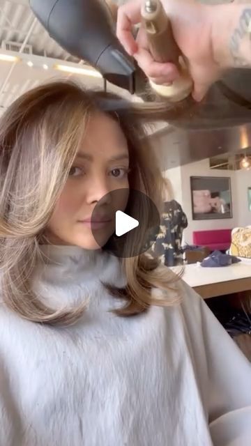 Styling Face Framing Layers, Face Frame With Layers, How To Style Face Framing Bangs, Naomi Boyer Hair, How To Style Face Framing Layers, Face Framing Layers Fine Hair, Face Framing Layers With Bangs Medium, Subtle Face Framing Layers, Subtle Face Framing