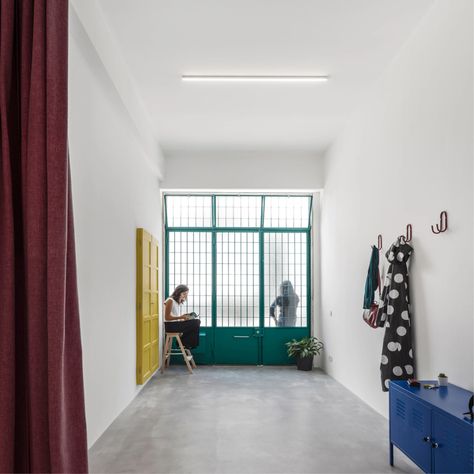 Fala Atelier converts windowless garage into home for young couple Casa Garage, Lisbon Apartment, Hall House, Interior Boho, Garage Studio, Marble Furniture, Garage Conversion, Micro House, Modern Loft