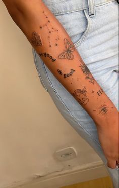 Datum Tattoo, Muster Tattoos, Petite Tattoos, Leg Tattoos Women, Small Hand Tattoos, Classy Tattoos, Discreet Tattoos, Subtle Tattoos, Elegant Tattoos