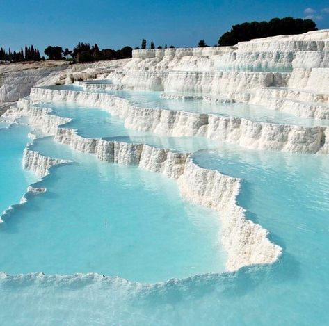 Pamukkale Thermal Pools - 2020 All You Need to Know BEFORE You Go (with Photos) - Tripadvisor Lac Rose, Super Target, Thermal Pool, Juneau Alaska, Colorful Places, Pamukkale, World Geography, Natural Pool, Destination Voyage