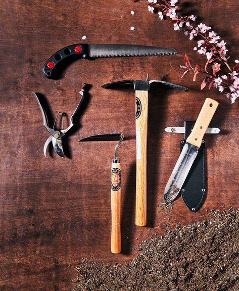 Japanese Gardening with Ease | Japanese Garden Tools, Bonsai Shop, Farm Tips, Pruning Saws, Portland Japanese Garden, Zen Gardens, Sunset Magazine, Foundation Planting, Planting Bulbs