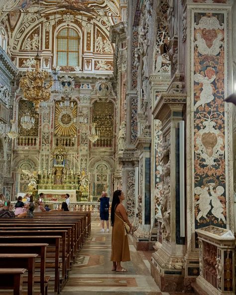 PALERMO 🧡 A Raw, Unpolished Beauty… There’s an undeniable raw beauty to Palermo—where the Baroque splendor of the Churches contrasts with the crumbling facades of forgotten buildings. Palermo is not a polished city; it’s lived in, with its scars and history fully visible. Yet, it’s this imperfection that gives it such authenticity and soul.🧡 #palermo#sicily #italy#italytravel #sicilia #siciliaphotos #palermostoria #palermocity #visitsicily #visitpalermo #travel Sicily Palermo, Palermo Sicily Aesthetic, Palmero Sicily, Palermo Italy, Visit Sicily, Sicily Streets, Palermo Cathedral, Palermo Sicily, Raw Beauty