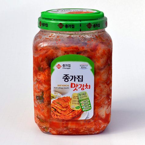 Gs25 Korea, Momo Food, Korean Food Kimchi, Cabbage Kimchi, Korean Grocery, Korean Kimchi, Grocery Foods, Läcker Mat, Healthy Lifestyle Food