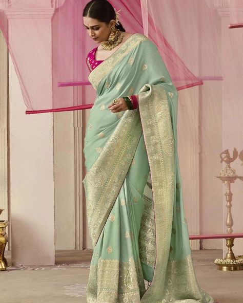 https://www.urmifashion.com/sarees/festive-wear-saree/mustard-dola-viscose-silk-saree-uf195-8 https://www.urmifashion.com/sarees/festive-wear-saree #sarees #saree #silksarees #silksaree #partywearsaree #designersarees #festive #festivewear #sareelove #festivecollection #onlinestore #indianclothing #clothingstore #clothing #clothingforwomen #fashionstyle #shopping #ethnicwear #womenclothing #partywear #designer #trending #onlineshopping #onlineshoppingindia #indianfashion #indianshopping #et... Drapping Saree, Dola Silk Saree, Festive Wedding, Wedding Saree Indian, Green Saree, Party Kleidung, Fancy Party, Silk Sarees Online, Flowers Pattern